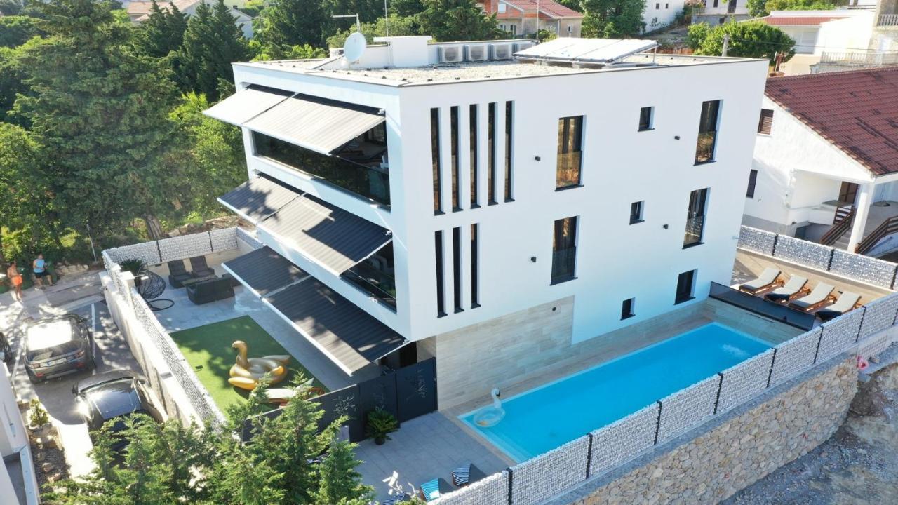 Adastra Apartments Maslenica Exteriér fotografie