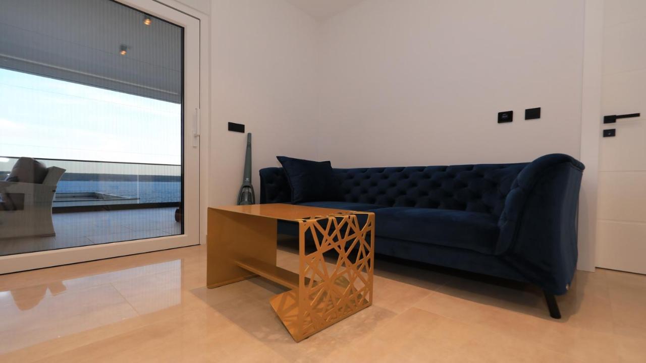 Adastra Apartments Maslenica Exteriér fotografie